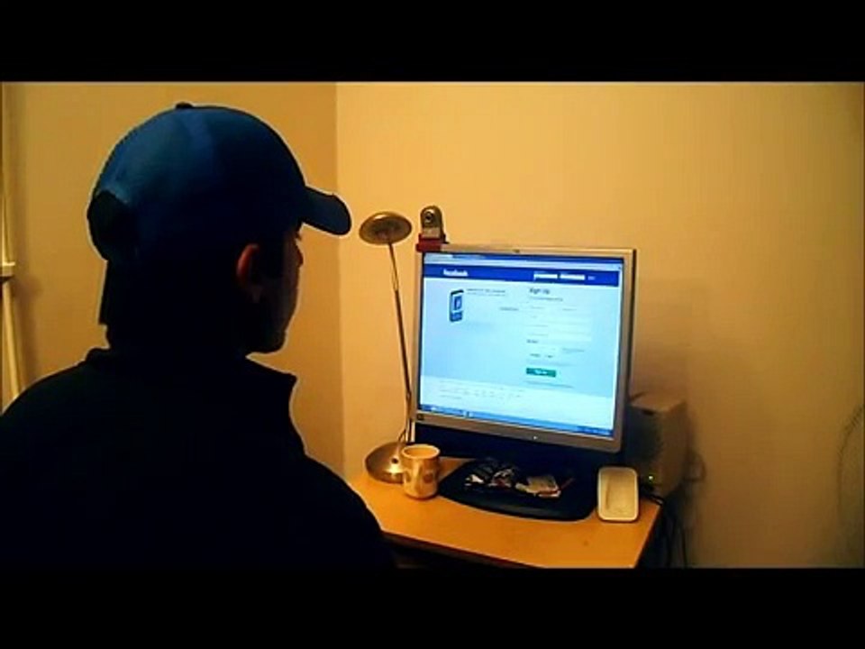 How to ignore skype calls of annoying "Cousins" in a smart way by Furqan Shayk