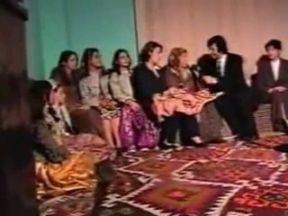 SİVRİHİSAR ' DA DÜĞÜN HAZIRLIĞI VE KIZ KINASI ADETİ.