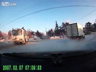Towing a Lada goes wrong in Russia
