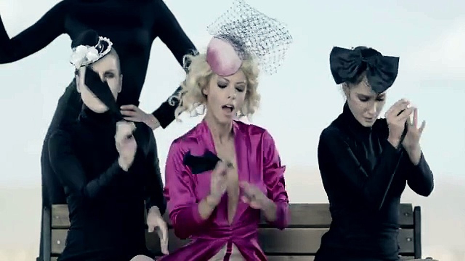Beyaz Sevda Kendi Official Video Dailymotion Video