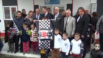 Beşiktaş Kulübü Başkanı Fikret Orman İzmir'in Kınık İlçesi'nde Okul Açılışına Katıldı