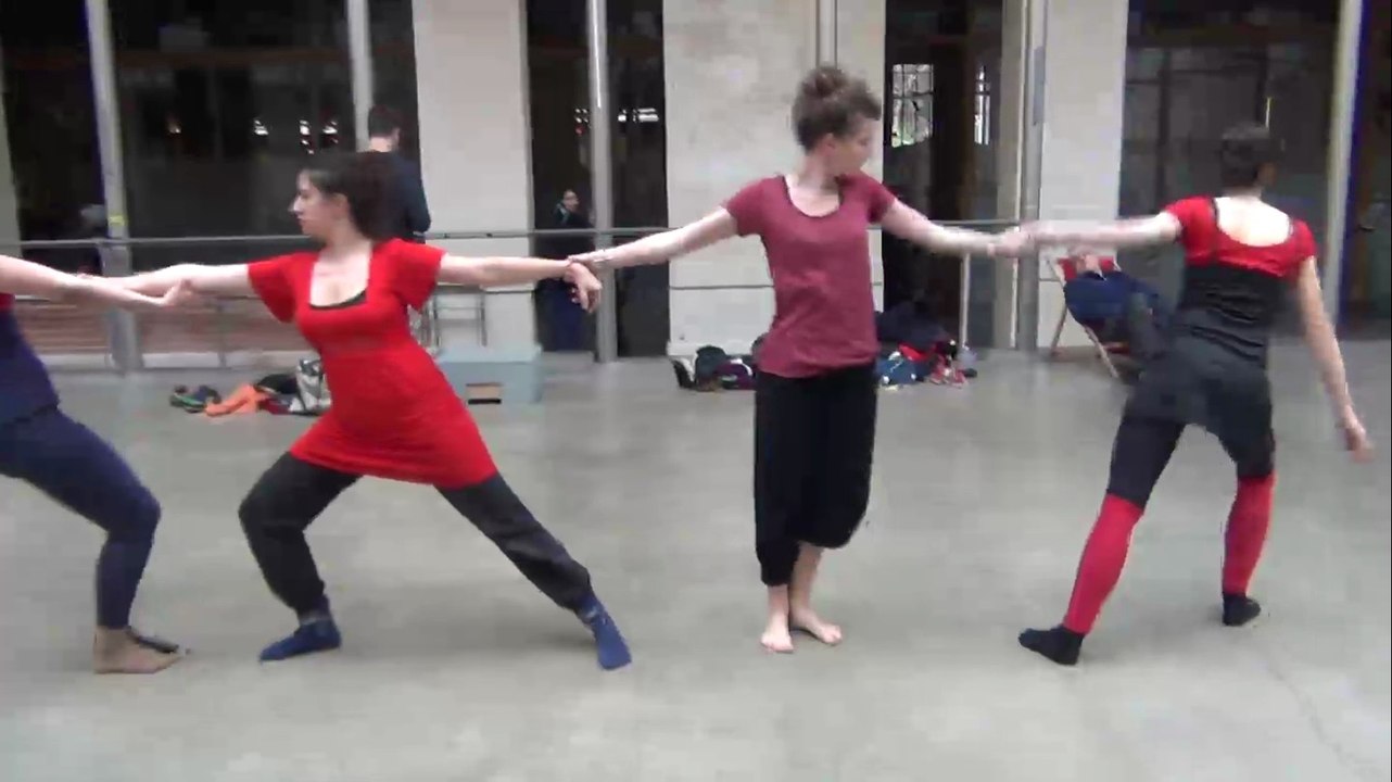 Etranges Tangos 3011 avec moi puis à 4