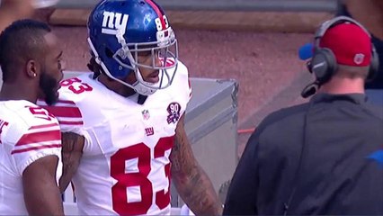 Eli Manning delivers a 3-yard TD pass to Parker