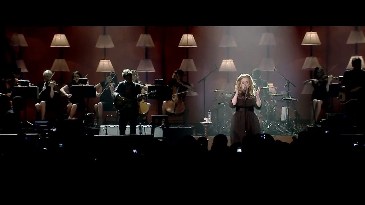 Adele - Set Fire To The Rain (Live at The Royal Albert Hall)
