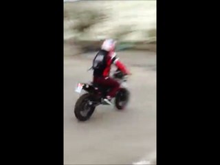 Aprem avec les potos en 50cc (wheeling,run)