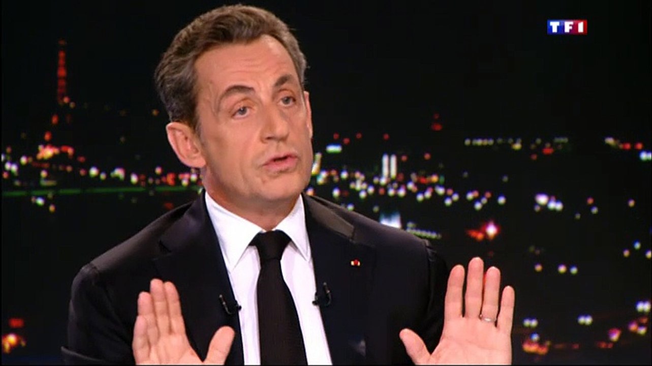Nicolas Sarkozy tacle Bayrou [30.11.2014]