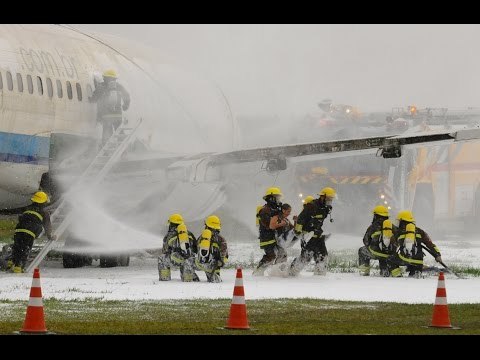 Viracopos simula acidente aéreo