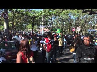 Protesto por regularização de moradia congestiona trânsito