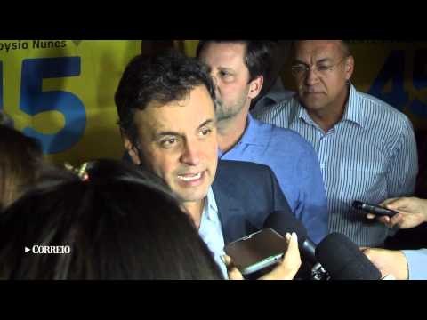 Aécio Neves participa de ato político em Campinas