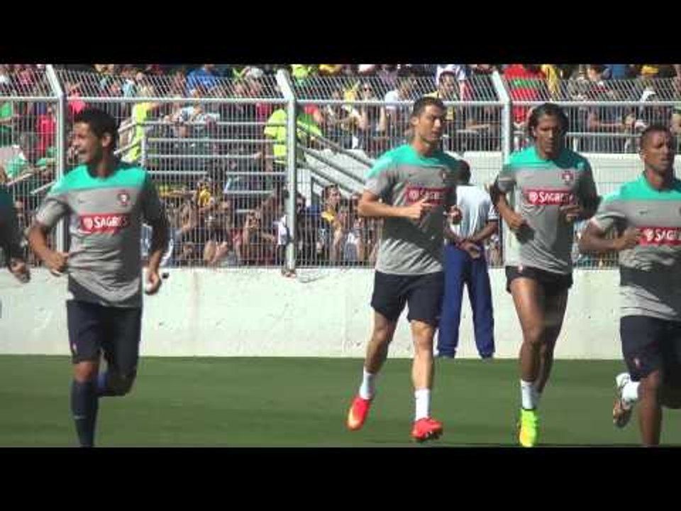 Jornalista português canta em homenagem a CR7