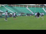 Sem alarde, Seleção da Nigéria faz 1º treino