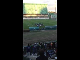 Torcida apoia Nigéria em treino no Brinco de Ouro