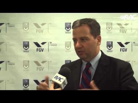 Abril 2013 - FGV Jundiaí