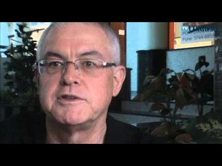 Crítico do Caderno C lança livro sobre a peça Trair e Coçar