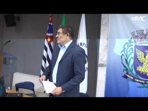 Demétrio despacha na Prefeitura