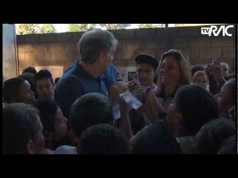 Bernardinho visita projeto em Campinas