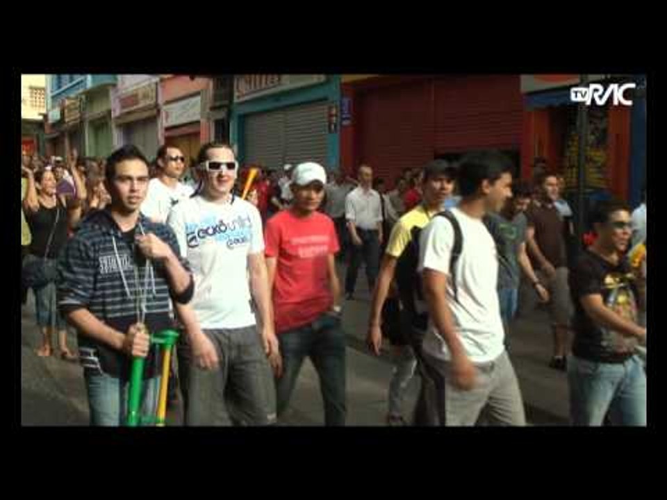 Camelôs fazem novo protesto e falam em 'sangue'