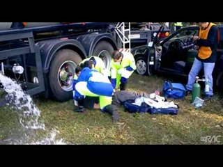 Ação simula acidente na D. Pedro