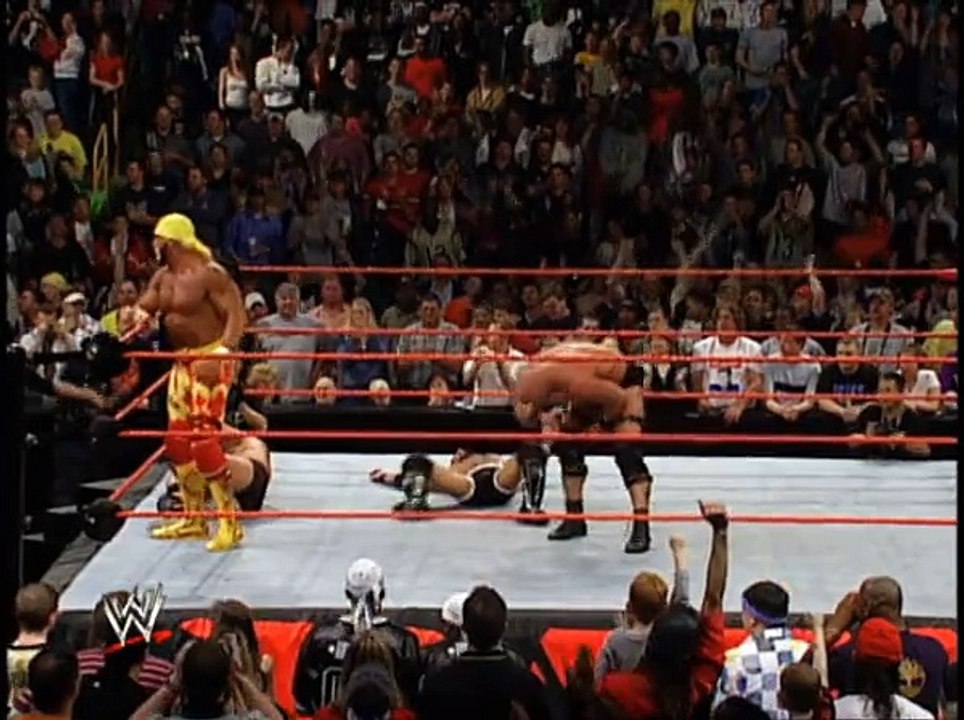 Stunner on Hollywood Hogan!