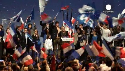 Video herunterladen: Francia: Marine le Pen confermata leader del FN col 100% dei suffragi