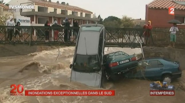 Images des inondations dévastatrices dans les Pyrénées-Orientales et l'Aude