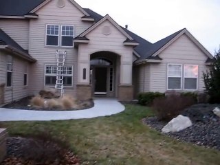 A Boise Home Inspector Shows Missing Kickout Flashing