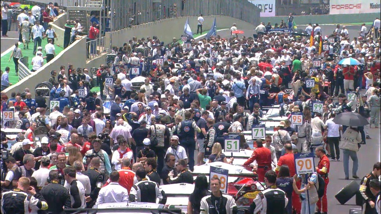 Webber survives dramatic crash in Brazil