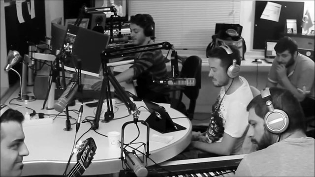 Aydın Kurtoğlu - Yana Yana (Akustik Performans)