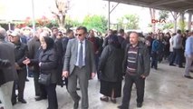 İzmir Tekrar Barıştığı Eski Eşi Tarafından Öldürüldü