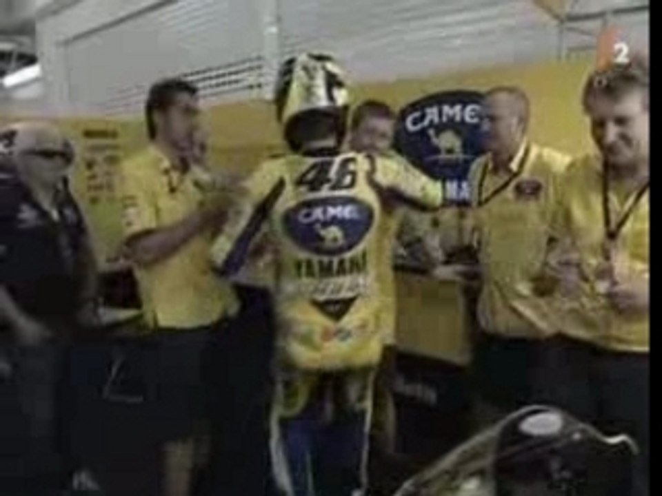 Rossi Rentre au Stand Valencia 2006