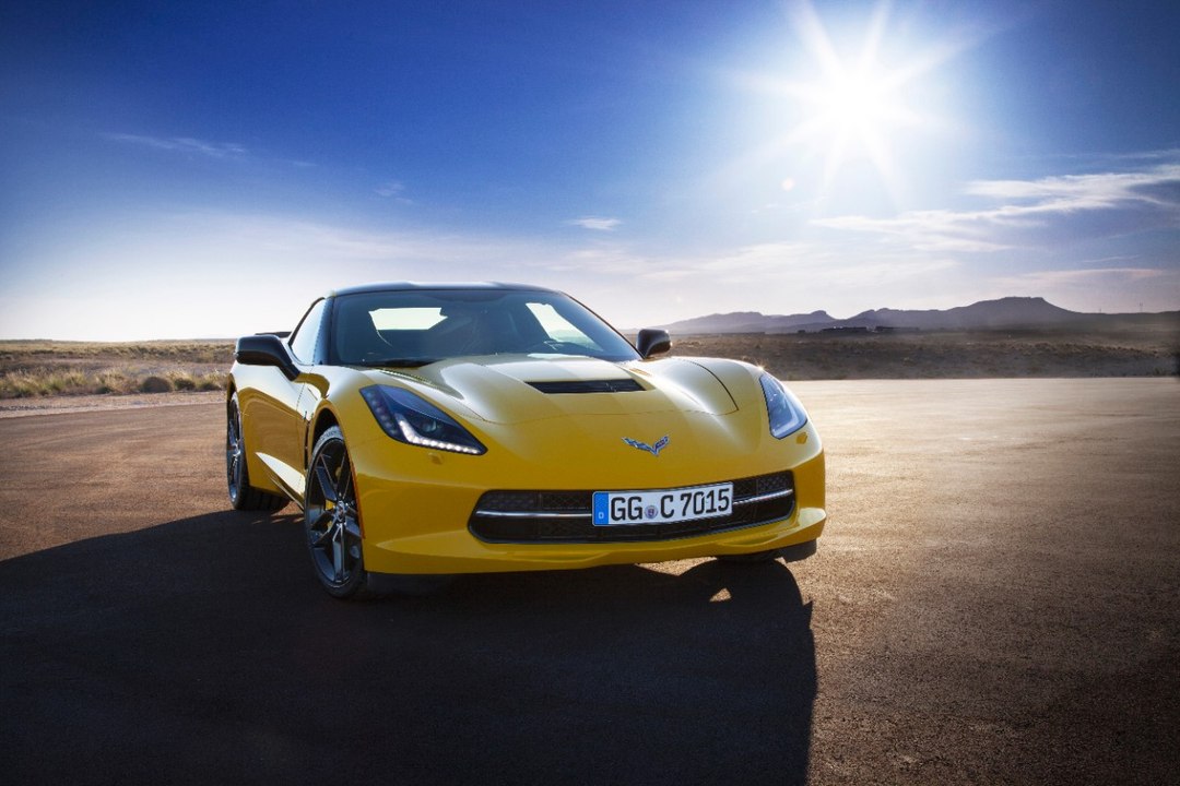 Chevrolet Corvette Stingray Coupe i Cabrio
