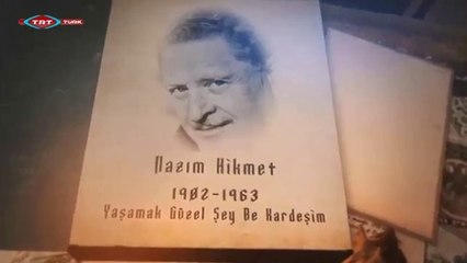 Nazım Hikmet - Yaşamak Güzel Şey Be Kardeşim - Okuma Saati Türk Edebiyatı
