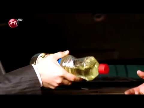 El Terrible Jefe le echa aceite de oliva a su auto