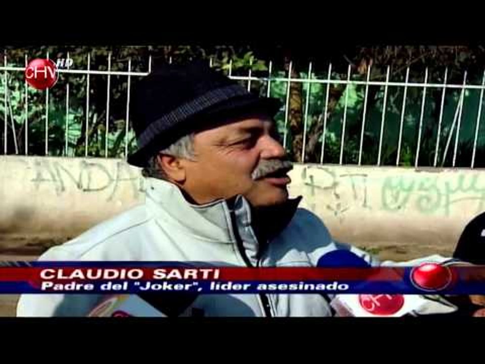 Balazos y fuegos artificiales acompañaron velatorio de barristas de la U - CHV Noticias