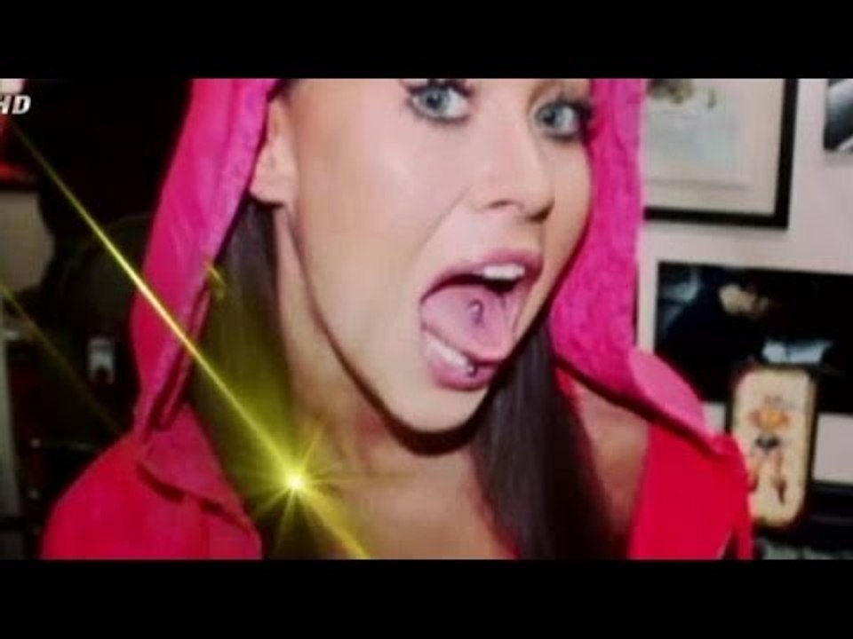 Suplantan identidad de Valentina Roth al ofrecer video erótico - SQP