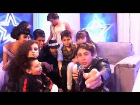 La selfie de Karol Dance con los chicos SUPERESTRELLAS