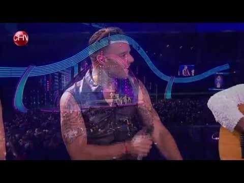 Ricky Martin sorprendió a todos con un mix de sus clásicas canciones - VIÑA 2014