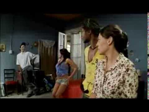 Infieles: La sexy Chabe en Ni Tan Santa - Infieles - Chilevisión