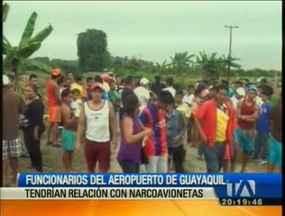 下载视频: Funcionarios del aeropuerto de Guayaquil tendrían vínculos con narcoavionetas