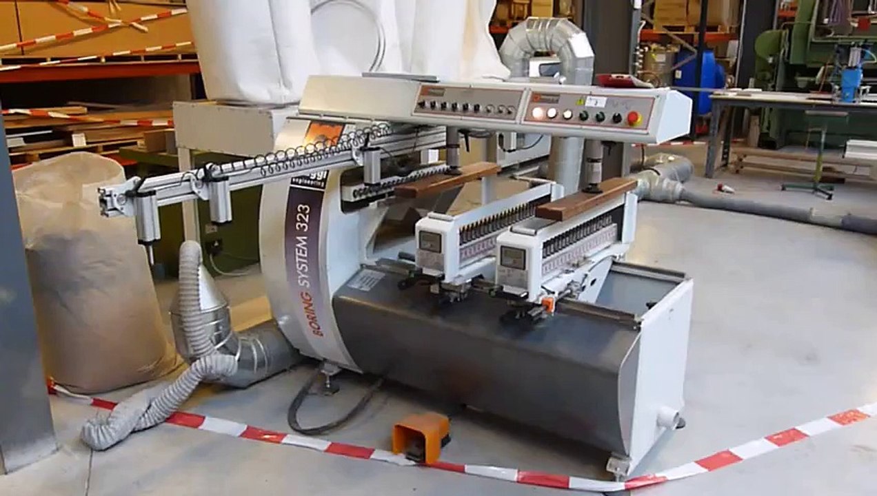 Máy khoan liên kết của Italy mới 90%