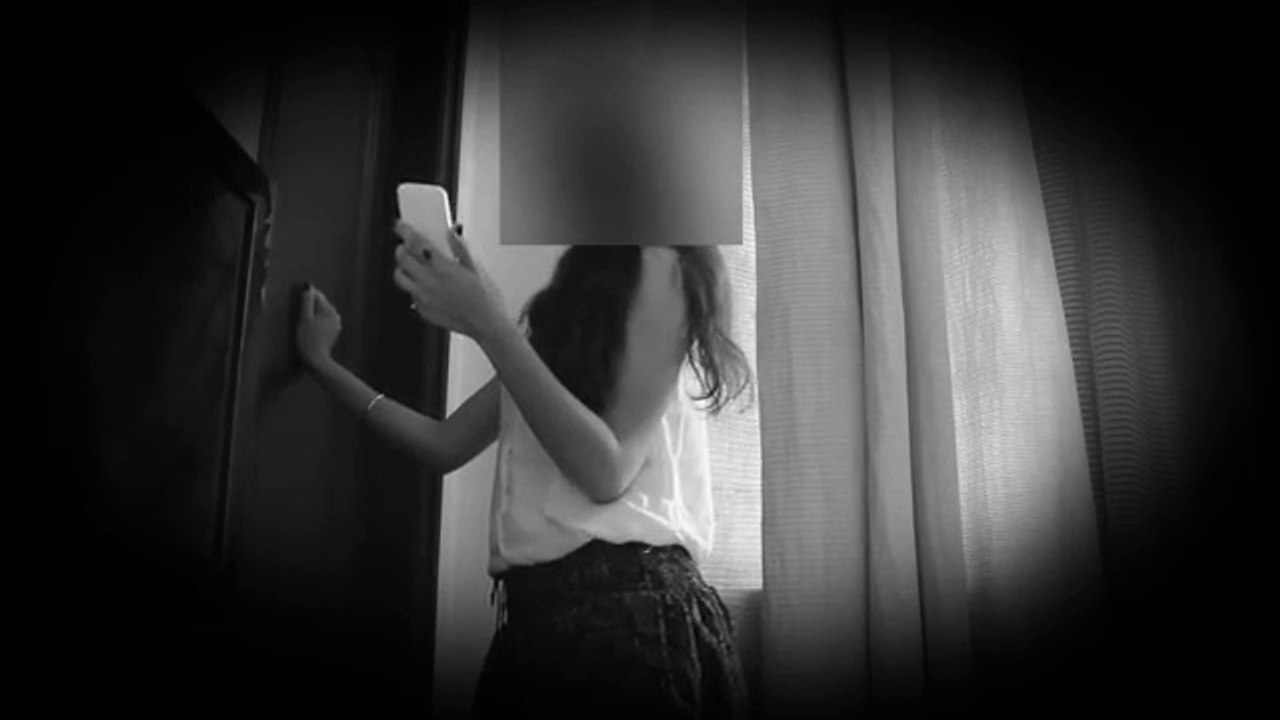 These Guys Are Trying To Prank with GirlFriend What Happens to Next It Horrible