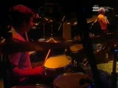 Oasis Glasgow Barrowlands Acquiesce 2001