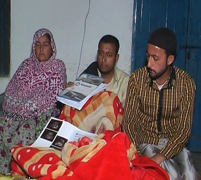 sarai alamgir arshad sina report gharib mehnat kash ki kidnies fail . wo mar raha he