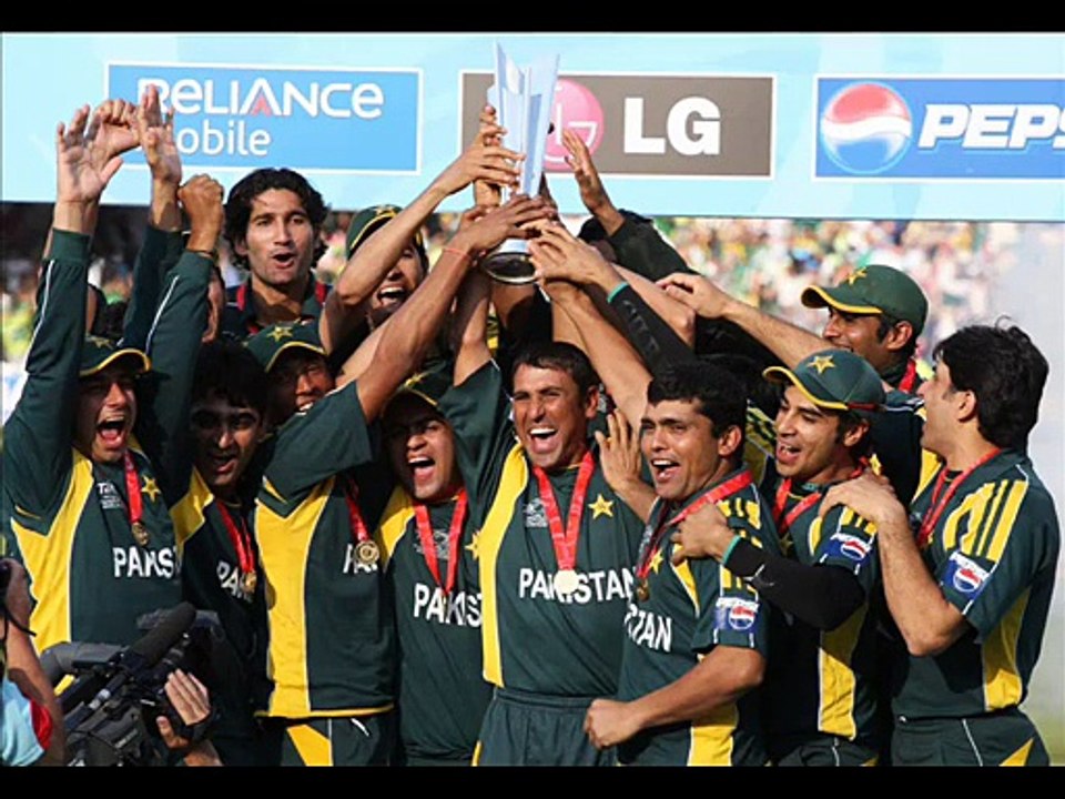 Tum Jeeto Ya Haro sunu humein tumsy pyar h (Pakistan songs)