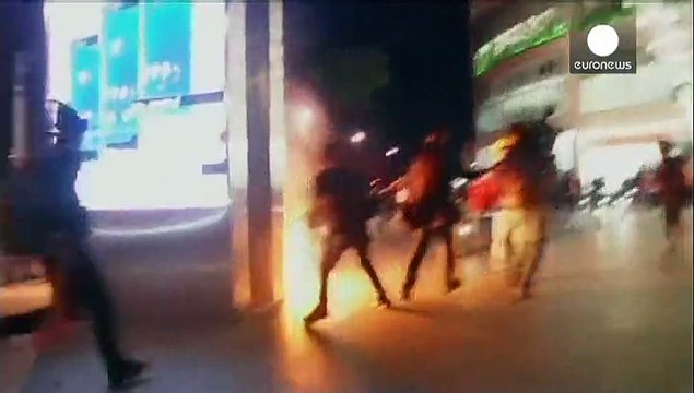 Mexique : les proches des étudiants disparus exigent la démission de Peña Nieto