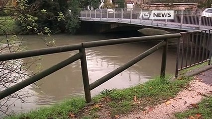 SI TUFFA E SALVA UNA VITA