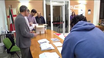 PRIMARIE, IN 1600 ALLE URNE