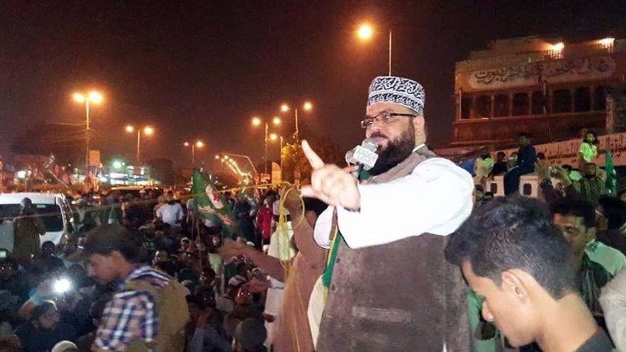 Lanat Junaid Jamshed Par. 'Tarana Muhabbat e Mustafa'  Recading AL JILANI STUDIO  Hafiz Sajid Qadri Hafiz Kamran Qadri  Abdul Wahab Faridi  Muhabbat e Rasool ka Saboot dijyen Khoob Shere or Taggeg ki jijyen  Jazak Allah