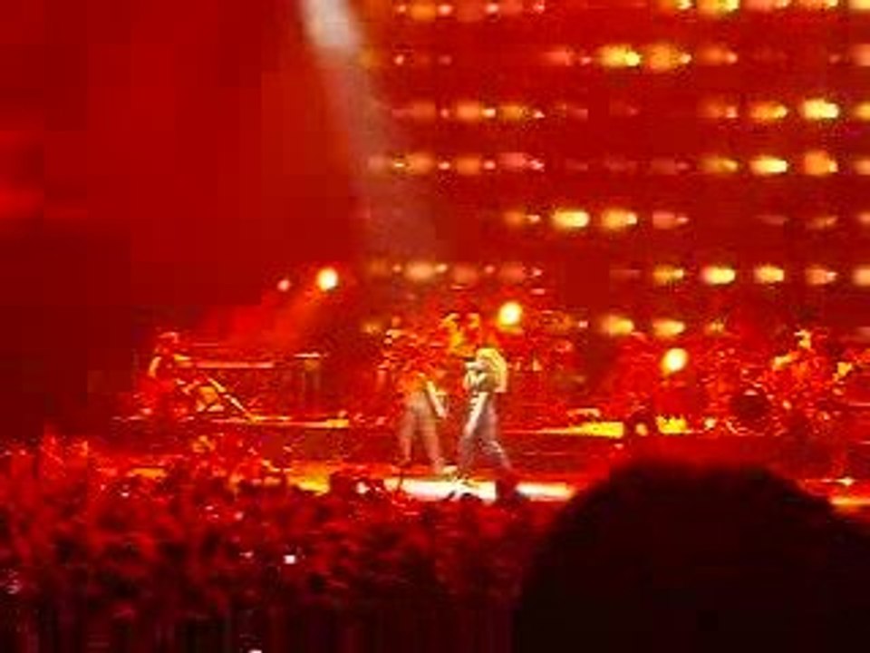 SHAKIRA "CIEGA SORDOMUDA" (1) PARIS 16/02/07