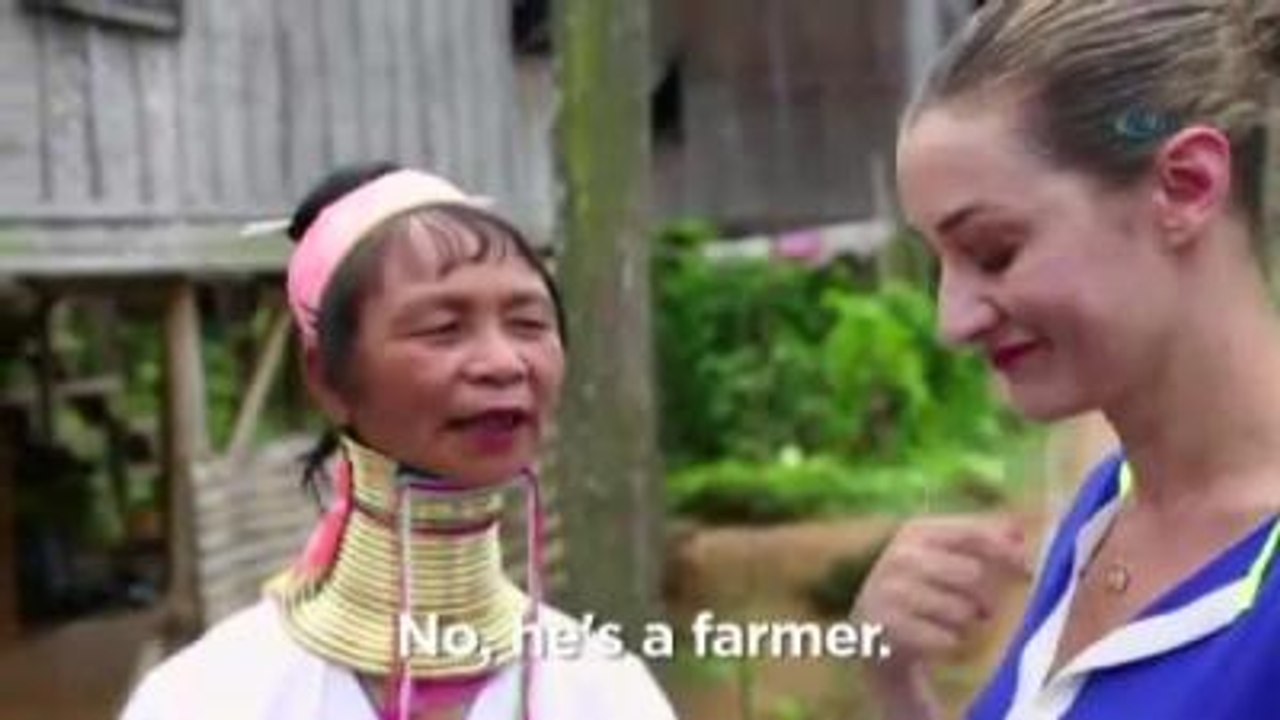 Myanmarlı Kadınlar Güzellik Uğruna Kendilerine İşkence Yapıyor